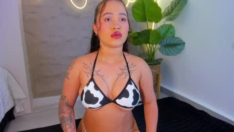 Snapshot of jadee__ chatting on January 2025 03:15:01 AM jadee__ online show from January 2025 03:15:01 AM