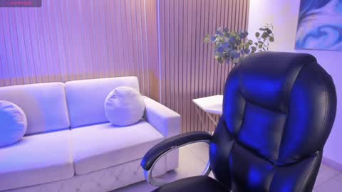 JADE EVANS online show from December 2024 09:09:02 PM