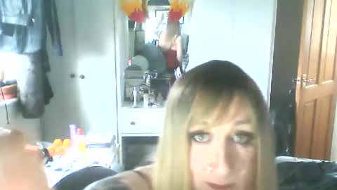 Jademinx online show from February 2025 11:53:01 AM