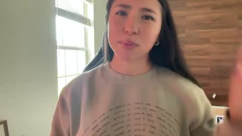 Snapshot of jadelove_ chatting on July 2026 04:00:01 PM Jade Love online show from July 2026 04:00:01 PM