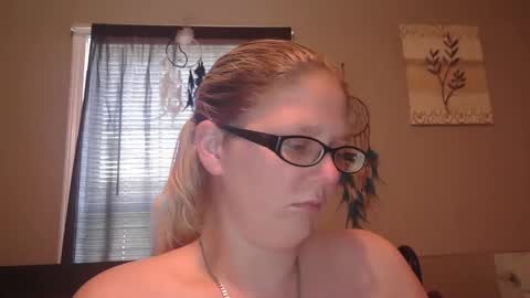 JadeLuv online show from March 2025 05:17:02 PM