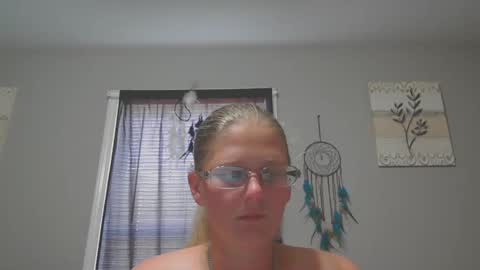 JadeLuv online show from September 2025 06:24:01 PM