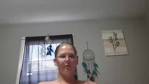 JadeLuv online show from November 2025 06:37:02 PM