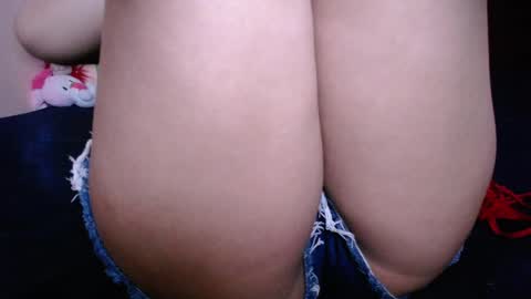 jade online show from November 2025 02:56:01 AM