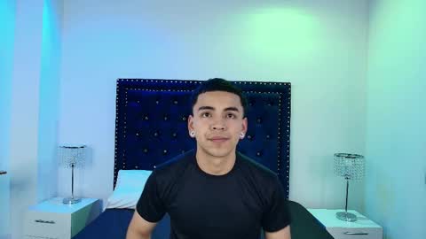 Jaden and Sofia  online show from April 2026 03:18:01 AM