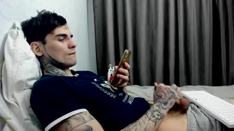 Snapshot of jadenow chatting on June 2026 10:41:01 PM Jade online show from June 2026 10:41:01 PM