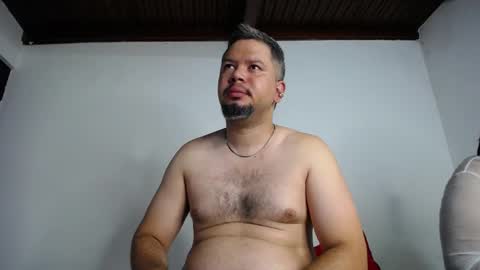 Snapshot of jadestone69 chatting on April 2026 11:00:01 AM jadeStone69 online show from April 2026 11:00:01 AM