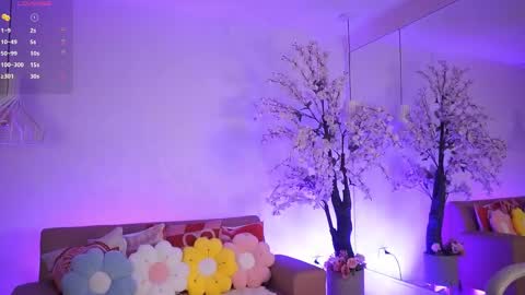 Jade Summer online show from April 2026 11:33:01 AM