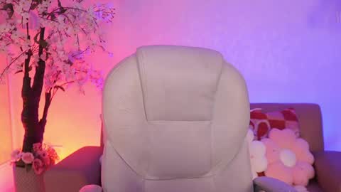 Snapshot of jadesummerr chatting on April 2026 11:36:01 AM Jade Summer online show from April 2026 11:36:01 AM