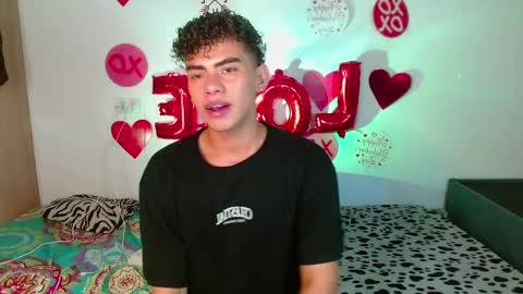 javi15  online show from March 2025 01:46:01 AM