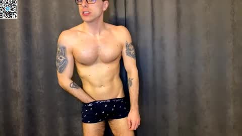 Alex online show from April 2026 07:44:01 PM