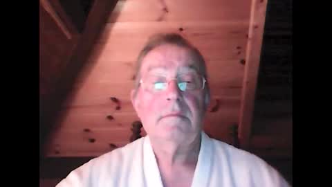 Malko online show from November 2025 04:23:01 AM