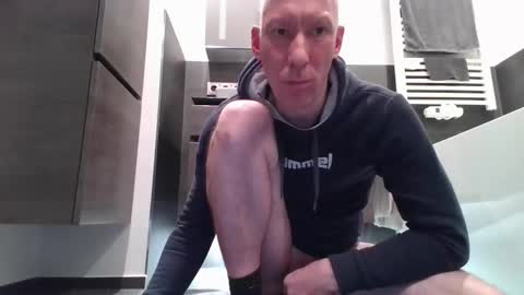 Snapshot of jak_81 chatting on February 2026 06:33:01 PM jak_81 online show from February 2026 06:33:01 PM