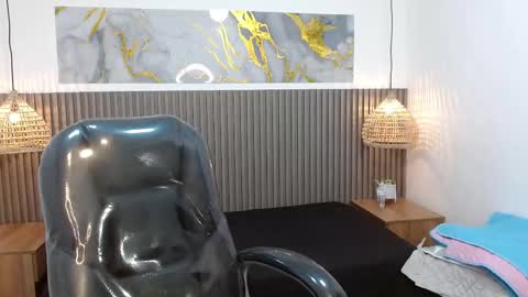 JAKE online show from November 2025 02:06:02 PM