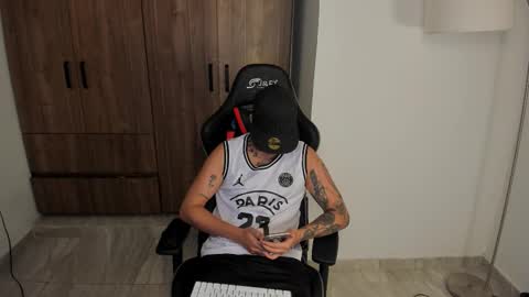 Jake Pons online show from October 2025 07:49:02 AM