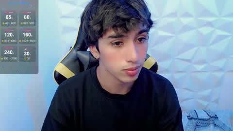 Snapshot of jake_tripp chatting on February 2025 02:59:02 AM jake_tripp online show from February 2025 02:59:02 AM