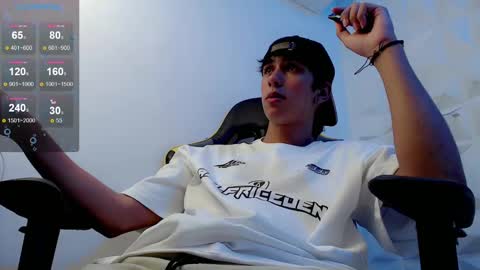 Snapshot of jake_tripp chatting on February 2025 06:50:02 AM jake_tripp online show from February 2025 06:50:02 AM
