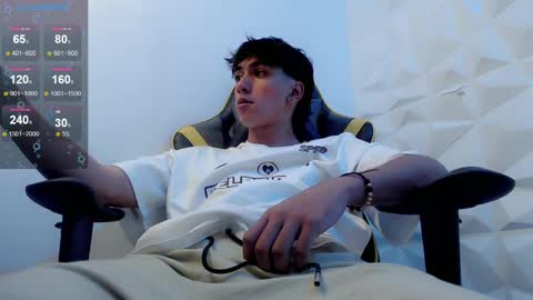 Snapshot of jake_tripp chatting on February 2025 09:55:02 AM jake_tripp online show from February 2025 09:55:02 AM