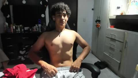 Snapshot of jake_willianss chatting on May 2026 10:26:02 PM jake willianss online show from May 2026 10:26:02 PM