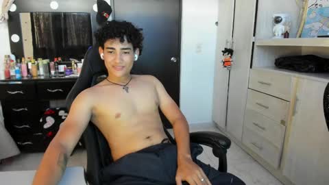 Snapshot of jake_willianss chatting on May 2026 08:47:01 PM jake willianss online show from May 2026 08:47:01 PM