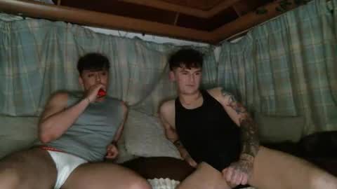 Snapshot of jakeandleoxxx chatting on March 2026 01:12:01 AM JakeandLeo online show from March 2026 01:12:01 AM