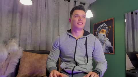 Snapshot of jakee_tyler chatting on December 2024 11:40:01 PM Jake Tyler online show from December 2024 11:40:01 PM