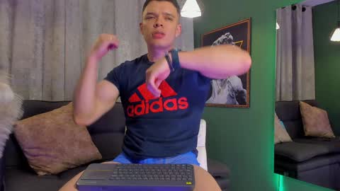 Snapshot of jakee_tyler chatting on December 2024 04:16:02 PM Jake Tyler online show from December 2024 04:16:02 PM