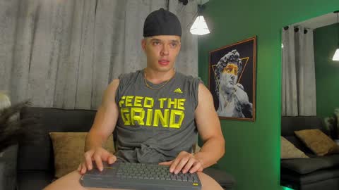 Snapshot of jakee_tyler chatting on January 2025 11:58:01 PM Jake Tyler online show from January 2025 11:58:01 PM