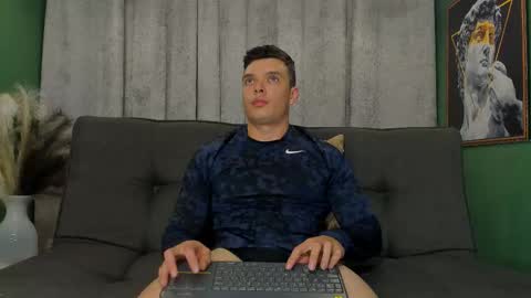 Snapshot of jakee_tyler chatting on March 2025 02:21:01 AM Jake Tyler online show from March 2025 02:21:01 AM