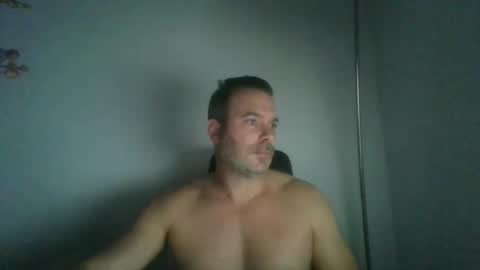 jam3s5959 online show from April 2026 10:15:01 PM