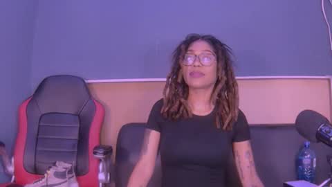 Snapshot of jamaicanbabex chatting on December 2024 01:44:01 PM jamaicanbabex online show from December 2024 01:44:01 PM