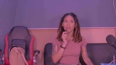 Snapshot of jamaicanbabex chatting on December 2024 10:10:02 AM jamaicanbabex online show from December 2024 10:10:02 AM