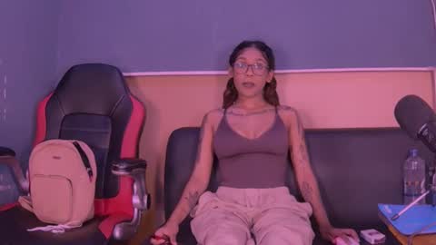 Snapshot of jamaicanbabex chatting on December 2024 08:54:02 AM jamaicanbabex online show from December 2024 08:54:02 AM