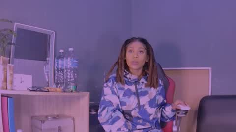 Snapshot of jamaicanbabex chatting on January 2025 10:18:02 AM jamaicanbabex online show from January 2025 10:18:02 AM