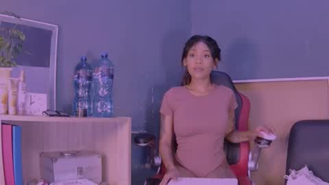 Snapshot of jamaicanbabex chatting on January 2025 01:52:01 PM jamaicanbabex online show from January 2025 01:52:01 PM