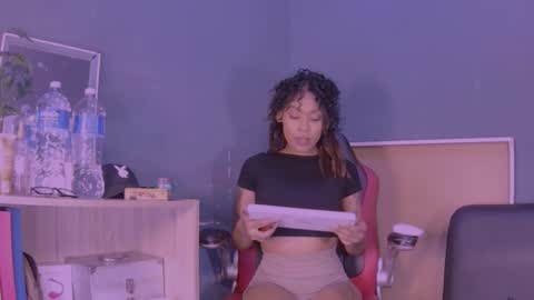 Snapshot of jamaicanbabex chatting on January 2025 02:07:01 PM jamaicanbabex online show from January 2025 02:07:01 PM