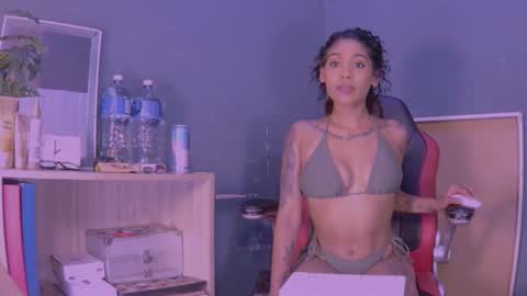 Snapshot of jamaicanbabex chatting on February 2025 10:18:02 AM jamaicanbabex online show from February 2025 10:18:02 AM