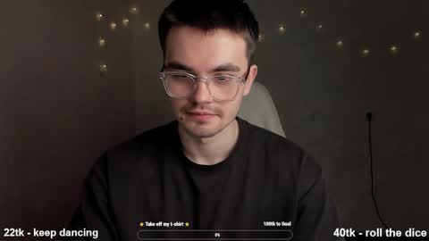 Hey there Im Jame online show from March 2025 11:09:02 PM