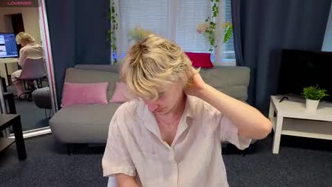 JameMiller online show from March 2026 07:03:02 AM