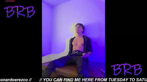 Snapshot of james1lee_ chatting on June 2026 06:34:01 AM LeonardoInsta LeonardoperezcoPvt open online show from June 2026 06:34:01 AM