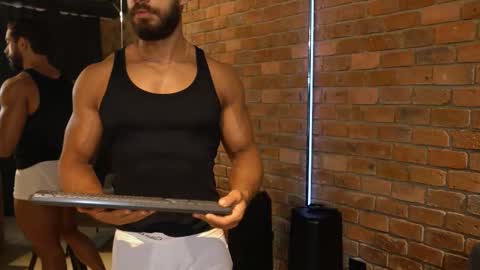 James Axel online show from October 2025 02:21:02 PM