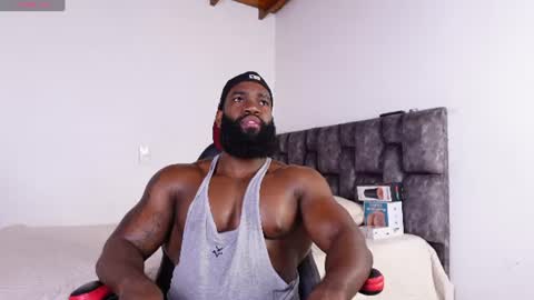 Snapshot of james_bbcmuscle chatting on July 2026 11:43:02 PM James BBC online show from July 2026 11:43:02 PM
