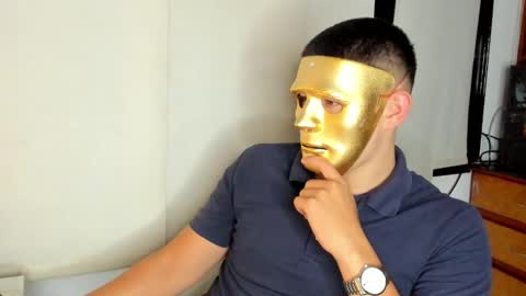 james_cr online show from February 2025 07:02:01 AM