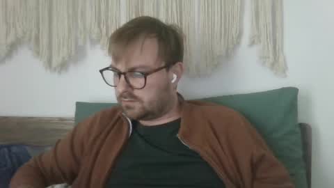 James Heron online show from March 2025 04:07:02 PM