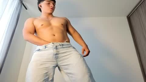 Snapshot of james_silva1 chatting on April 2026 02:15:02 PM james_silva1 online show from April 2026 02:15:02 PM