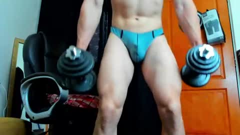 Snapshot of james_thick1 chatting on June 2026 04:33:01 PM James online show from June 2026 04:33:01 PM