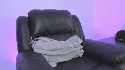 James Gray online show from March 2025 02:39:01 AM