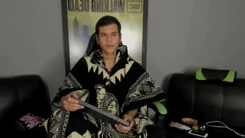 Jamesinked  online show from March 2025 05:18:02 AM