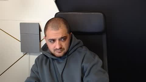 JamesMyers online show from November 2025 05:17:02 AM