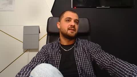 JamesMyers online show from November 2025 05:07:02 AM